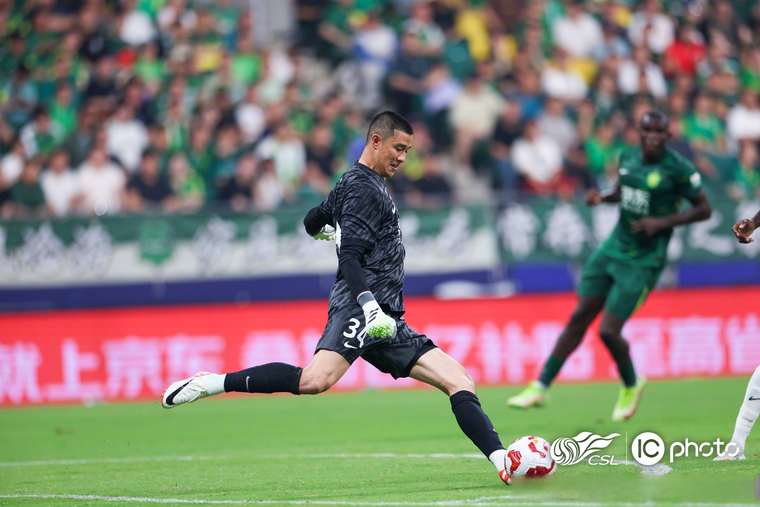 ng28包含赛地聚焦——葡超赛后热度飙升，金州勇士造点机会，气氛紧张，控场能力受关注的词条